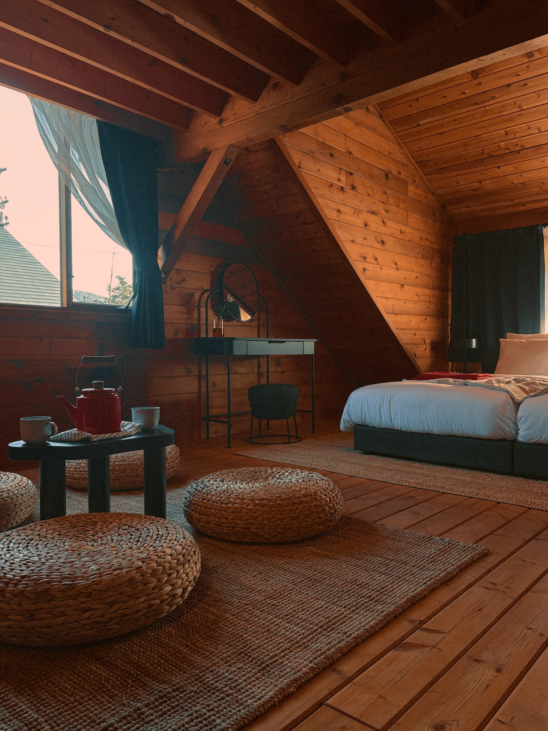NABARAKU Lodge