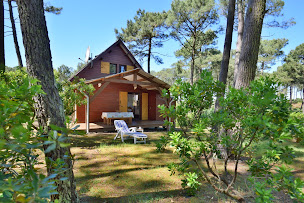 Photo n°4 de La Jenny Domaine Résidentiel Naturiste à Le Porge (Agence de location de maisons de vacances)