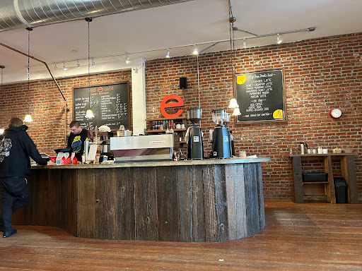 red e café roasters - Visual