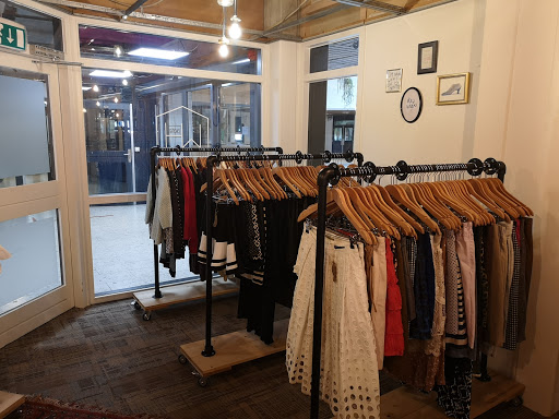 Rewear store - Visual
