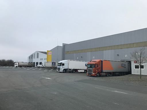 Stock Plus: plateforme de logistique e-commerce et de stockage à Niort - Thumbnail