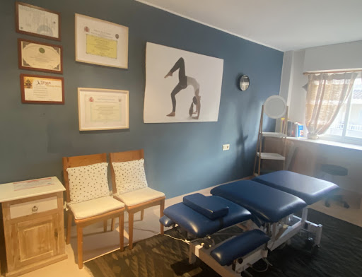FisyOm | Fisioterapia y Yoga - Thumbnail