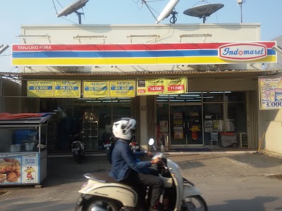 Photos of Indomaret Tanjung Pura. T57K