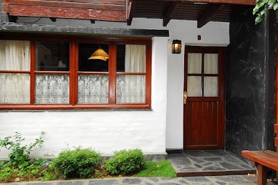 Photos of De la Cordillera