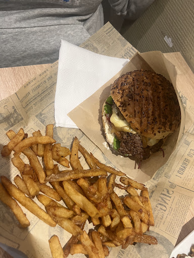 Photo 1 - Fast Burger Ancy