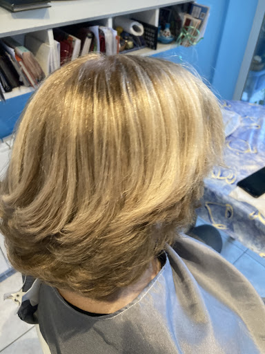Coiffure à domicile : UN TEMPS POUR SOI