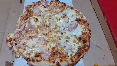 Cheesy galore pizza hut