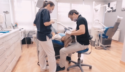 González Dans - Visual
