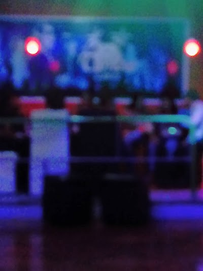 bar