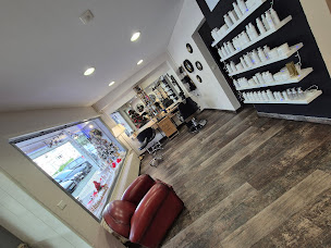 Photo n°20 de Hair&Light à La Rochelle (Salon de coiffure)