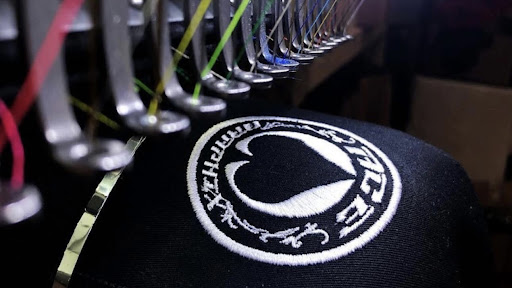 JET SIGNS , EMBROIDERY & PRINTING