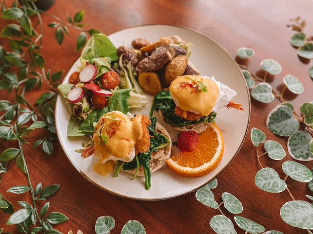 Khob Khun Thai cuisine & breakfast by null