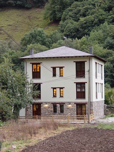 Photos of Casa Muniellos. Casa rural