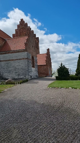 Anmeldelser af Sneslev Kirke i Næstved - Kirke