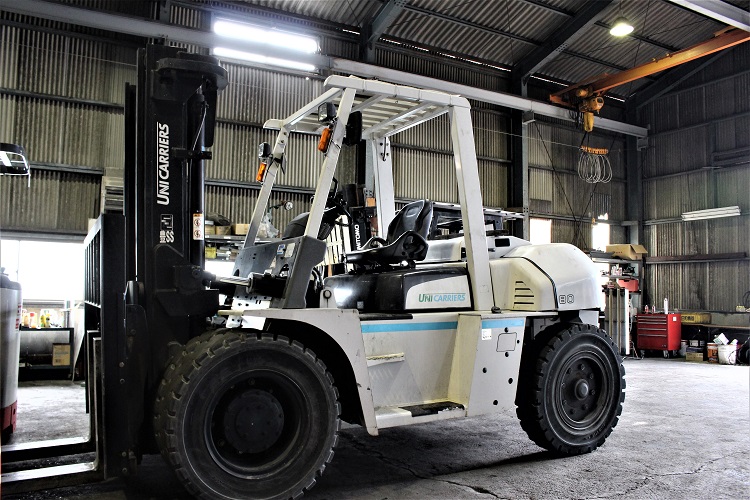 豊島倉庫（有）