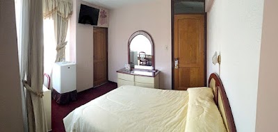 Photos of Americana Hotel