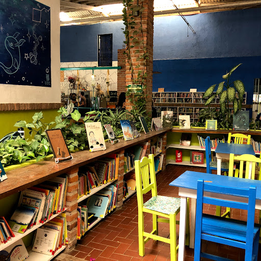 Entreamigos - Visual