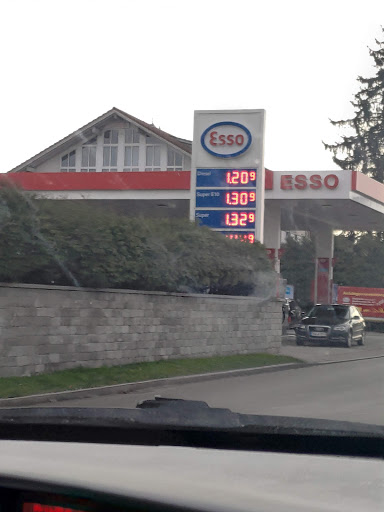 Esso-Station Ellenrieder - Anhängerverleih - Thumbnail
