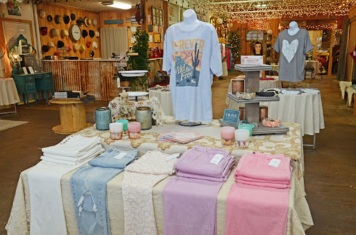 Suzys Boutiques - Thumbnail