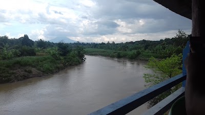 Photos of Sibreh Keumudee