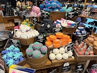 LUSH 盛岡フェザン店