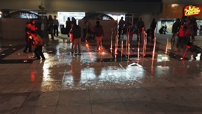 Photos of Moraz&aacute;n Park