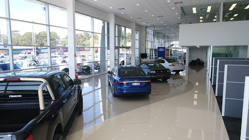 Dominelli Ford - Thumbnail