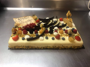 Photo n°34 de Boulangerie Pâtisserie Chocolaterie Le Dôme de Charlemagne à Attigny (Boulangerie)