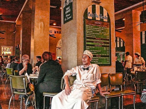 Cafe Du Monde by null