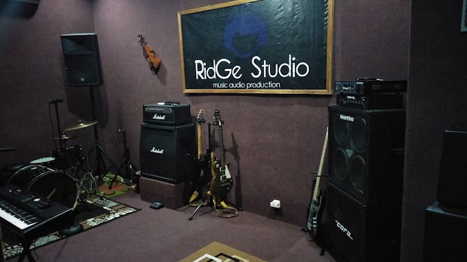 Ridge Music Studio, Author: tem terra