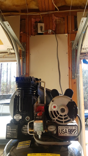 MACK ELECTRIC - Visual