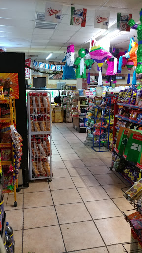 Los Naranjos stand llc. Gallery - United States