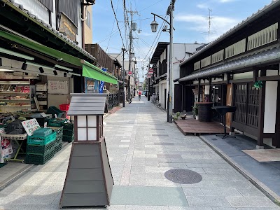竜馬通り商店街 日本 612 65 京都府京都市伏見区車町２７３