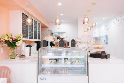 LoveLee Bakeshop - Thumbnail