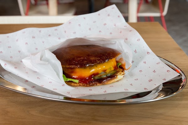 Moo moo burgers садовая ул 42 фото Moo Moo Burgers, +7 812 955-22-88, 42, Садовая ул., Санкт-Петербург, Россия, 190