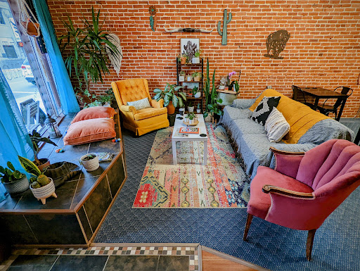 Aztec Parlor - Visual