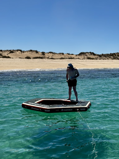 Floatables - Visual