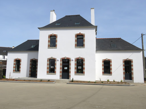 Local Mission Centre West Bretagne Gallery - France