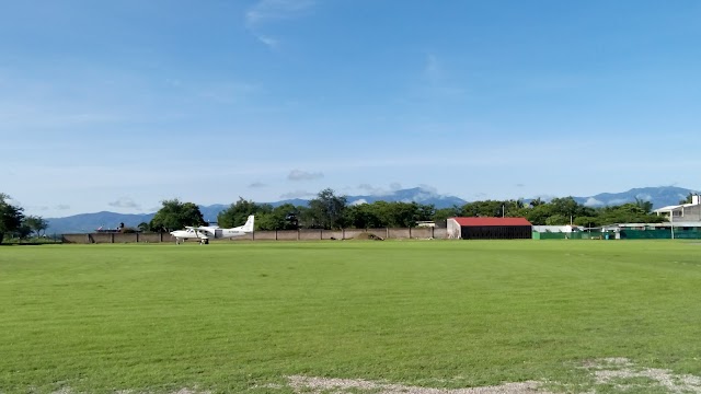 Skydive México - Paracaidismo Tequesquitengo