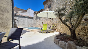 Photo n°3 de La maison Bleue de Céreste à Céreste-en-Luberon (Lodge)