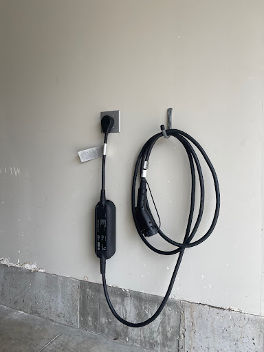EV Charging Professionals - Visual