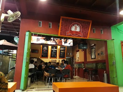 Photos of De-Klop Coffee