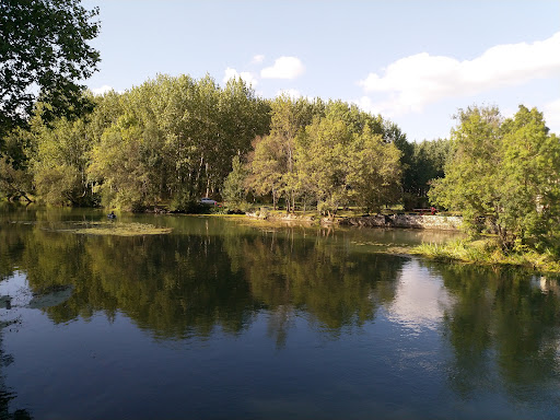Aire camping cars de Pont-De-Ruan - Thumbnail