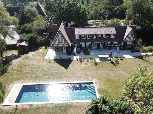 Photo de Les Jardins de Victor & Victor location - Paysagiste et Terrassement en Normandie à Livarot (14140)