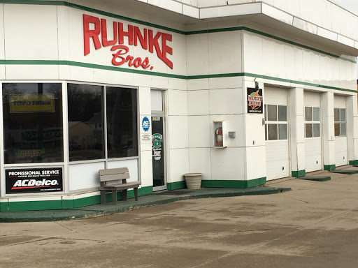 Ruhnke Brothers Full Service - Thumbnail