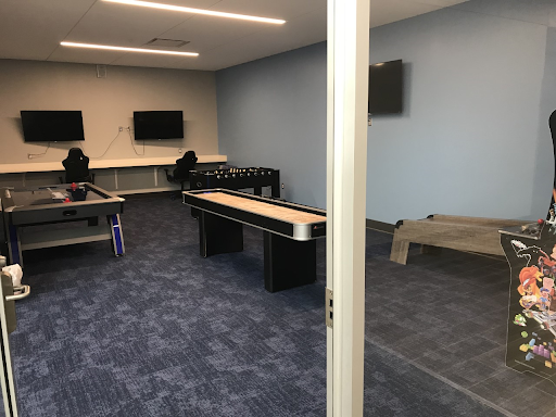Legends Rec-Plex - Visual