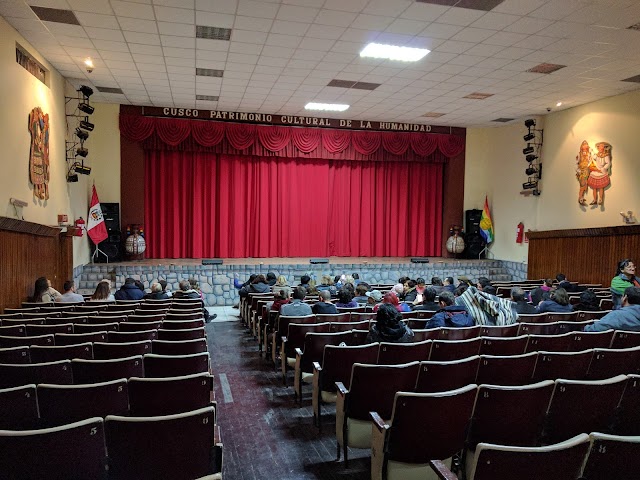 Centro Qosqo de Arte Nativo