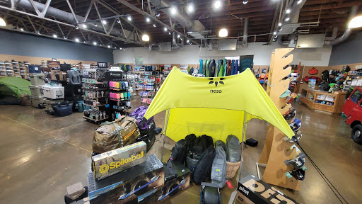 Half-Moon Outfitters - Thumbnail