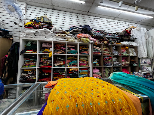 Pehnawa Boutique - Thumbnail