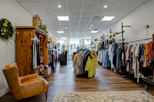 Vivian’s Boutique LLC - Thumbnail
